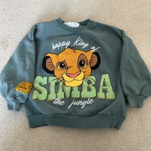Kids size 6 Lion king Zara crewneck